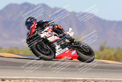 media/Oct-20-2024-CVMA (Sun) [[d4a3dff211]]/Race 16-Formula Middleweight/